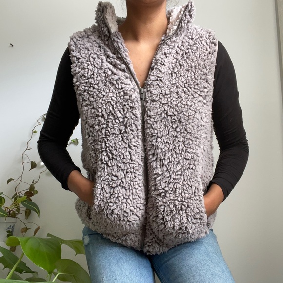 Grey jacket - Picture 3 of 3